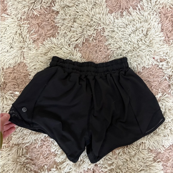 lululemon athletica Black Athletic Hotty Hot Run Shorts   🍋 - Picture 5 of 6